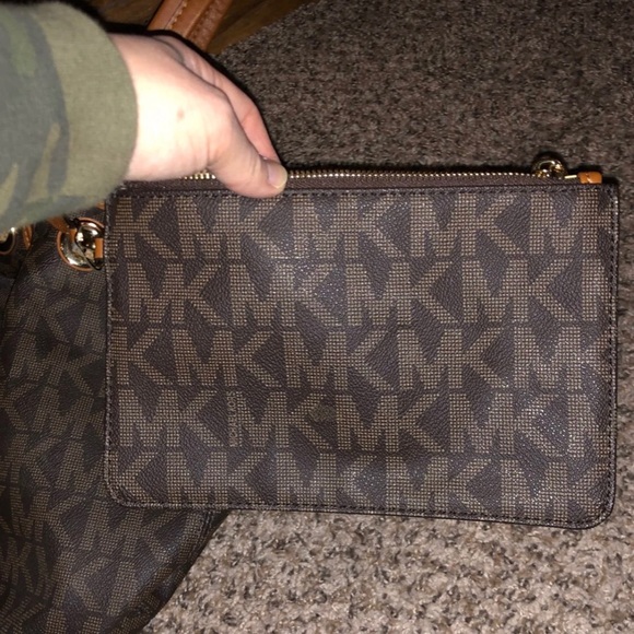 michael kors and wallet - Picture 5 of 8